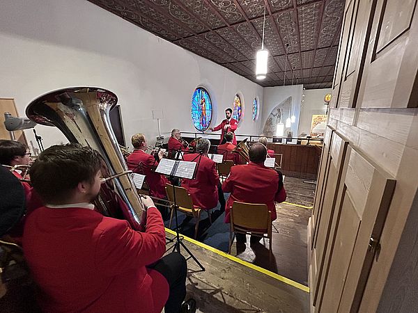 slideshow image